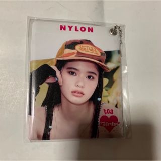 エグザイル トライブ(EXILE TRIBE)のGirls2 ガールズガールズ　原田都愛　NYLONコラボ　パスケース　①(アイドルグッズ)