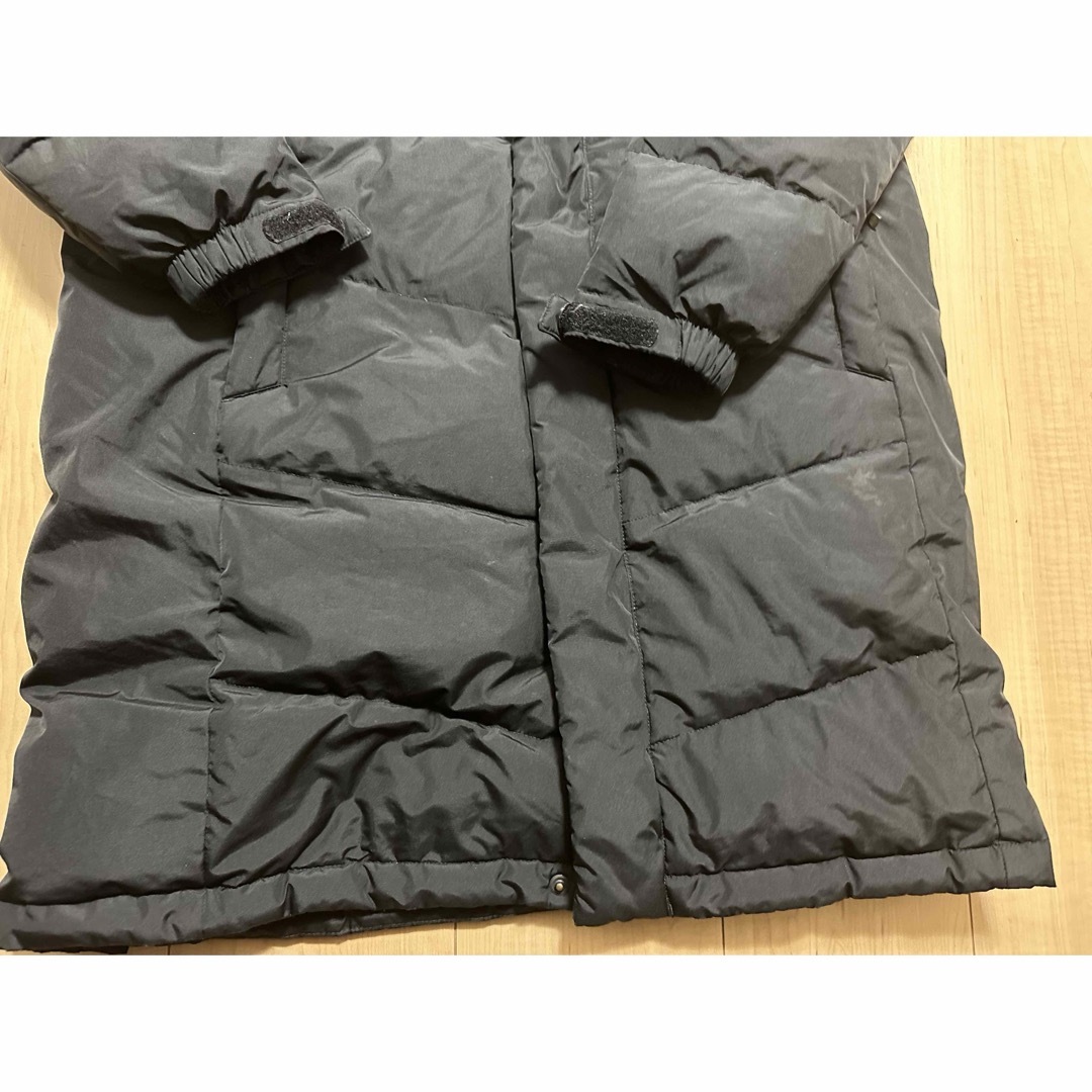 THE NORTH FACE(ザノースフェイス)の中古　ノースフェイス　キッズ　ダウンコート　 BLACK 150サイズ キッズ/ベビー/マタニティのキッズ服女の子用(90cm~)(ジャケット/上着)の商品写真