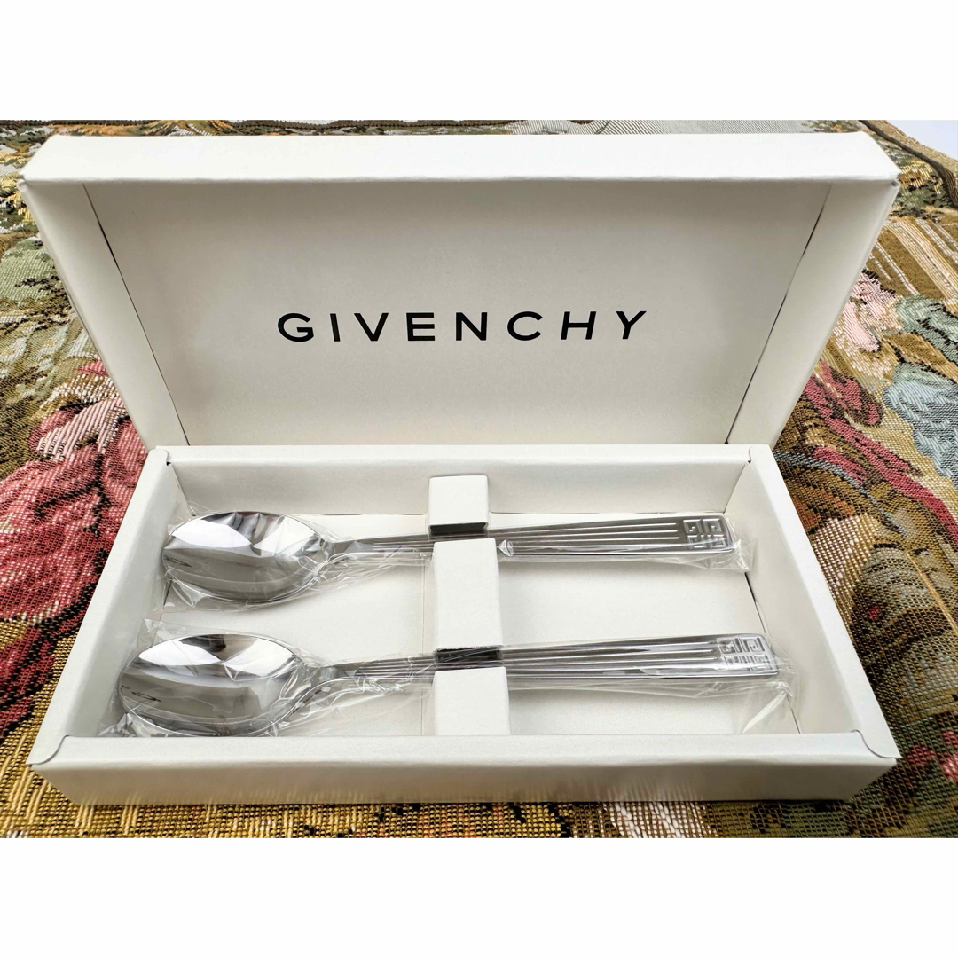 GIVENCHY(ジバンシィ)のジバンシー スプーン ボウル大皿 ロイヤルセランゴールタンブラー テーブルリネン インテリア/住まい/日用品のキッチン/食器(テーブル用品)の商品写真