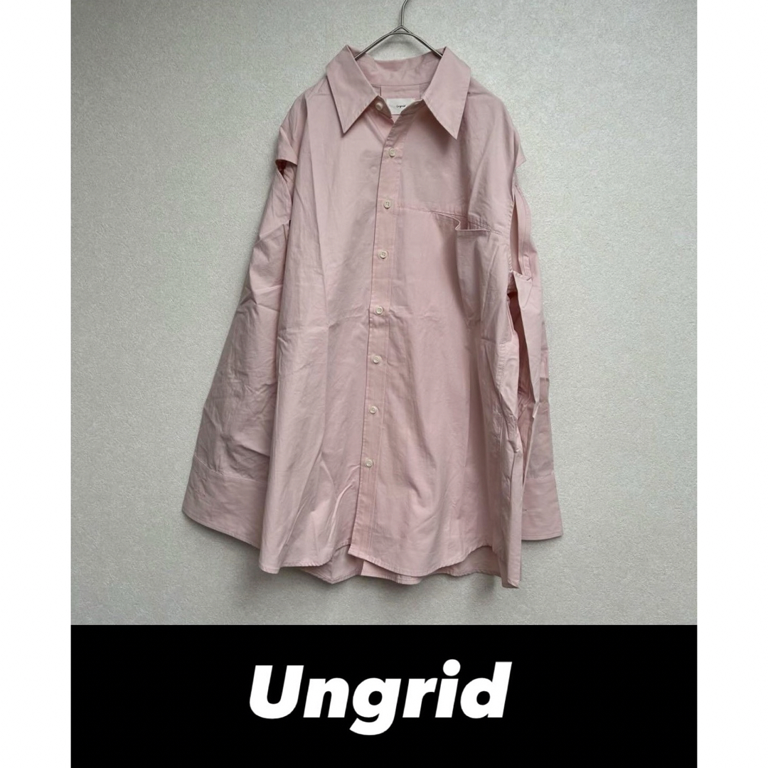 Ungrid(アングリッド)の✨ Ungrid アングリッド ショルダースリットデザインシャツ ピンク レディースのトップス(シャツ/ブラウス(長袖/七分))の商品写真