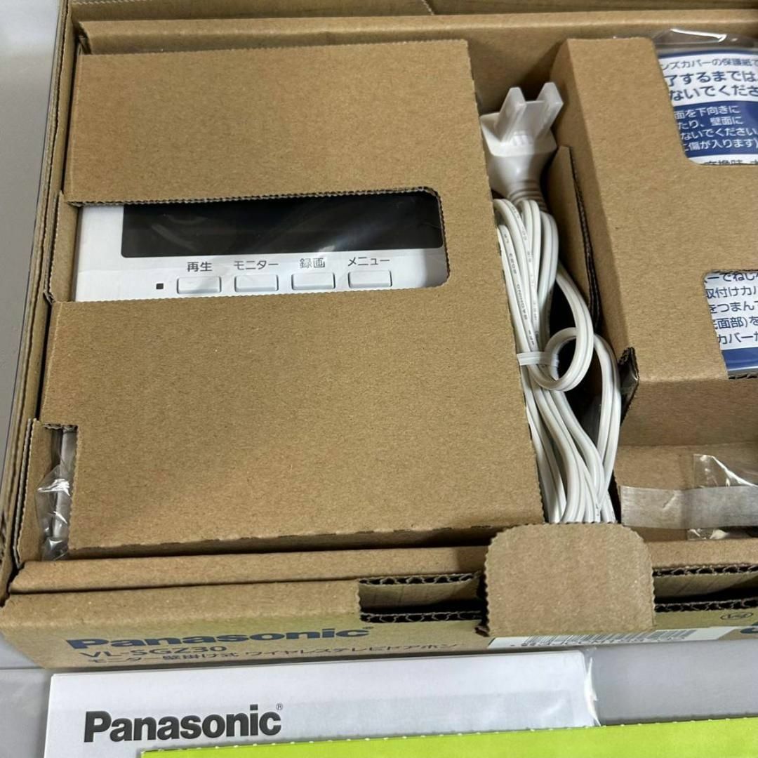 Panasonic(パナソニック)の【未使用】Panasonic ワイヤレス テレビドアホン VL-SGZ30 箱付 スマホ/家電/カメラのスマホ/家電/カメラ その他(防犯カメラ)の商品写真