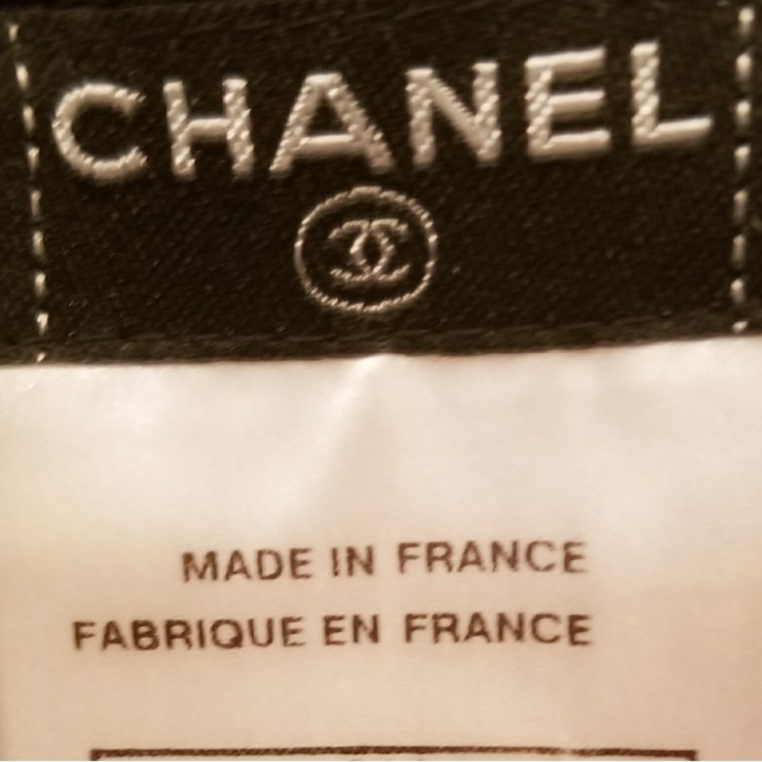 CHANEL(シャネル)のCHANELベスト 美品 レディースのトップス(ベスト/ジレ)の商品写真