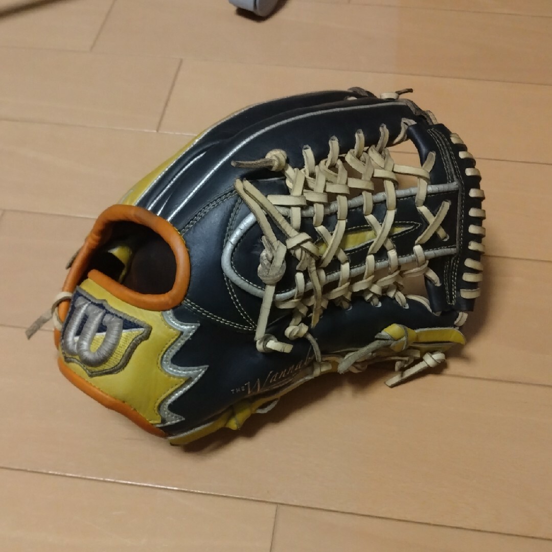 wilson(ウィルソン)のWilson ウイルソン Wannabe HERO 軟式　グローブ スポーツ/アウトドアの野球(グローブ)の商品写真