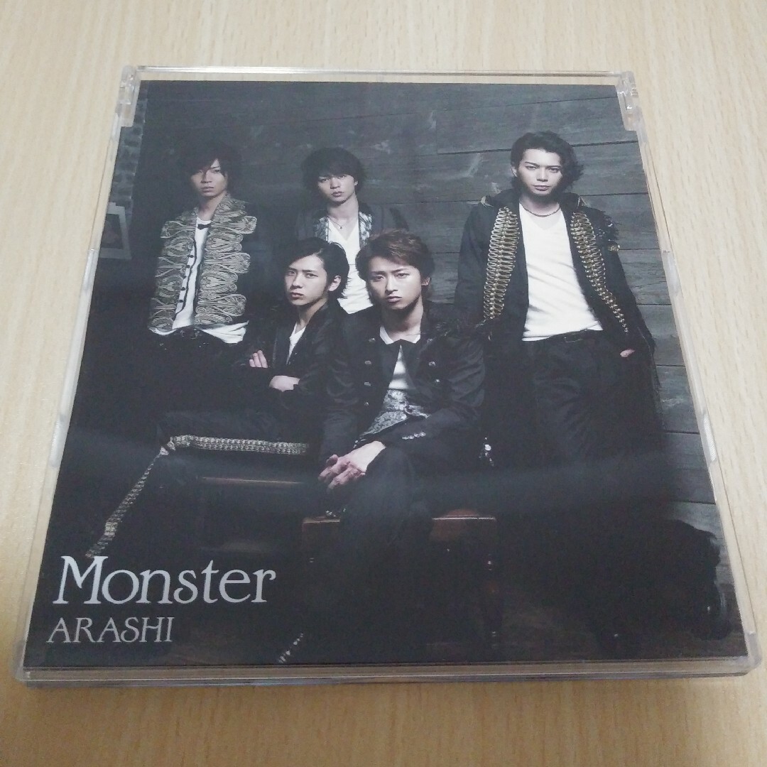 嵐(アラシ)の嵐 Lotus Monster CD 2枚セット エンタメ/ホビーのCD(ポップス/ロック(邦楽))の商品写真