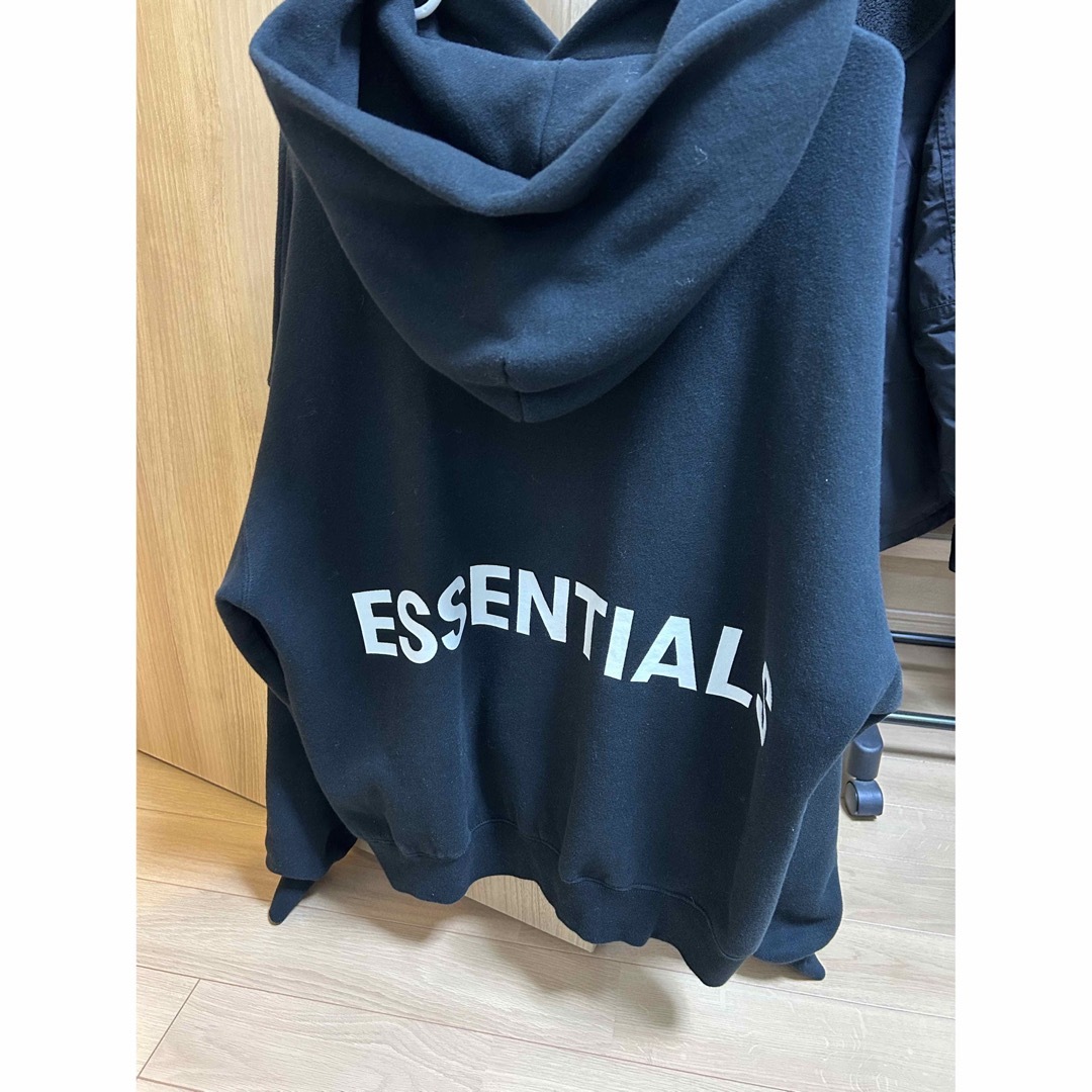 FEAR OF GOD(フィアオブゴッド)の FOG ESSENTIALS Pullover HoodieサイズS メンズのトップス(パーカー)の商品写真