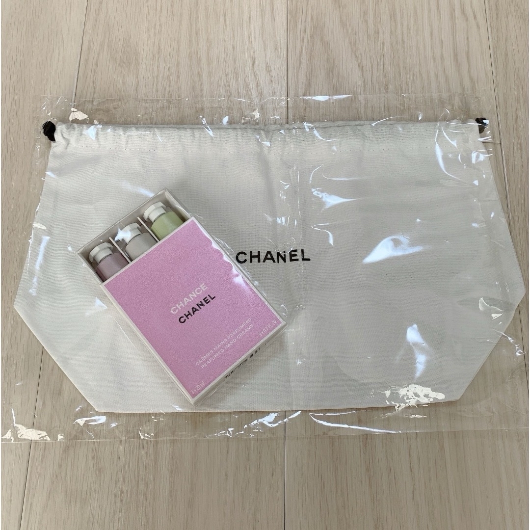 CHANEL(シャネル)の【シャネル】⭐️CHANEL チャンスクレームマン ハンドクリーム ＆ 巾着 コスメ/美容のボディケア(ハンドクリーム)の商品写真