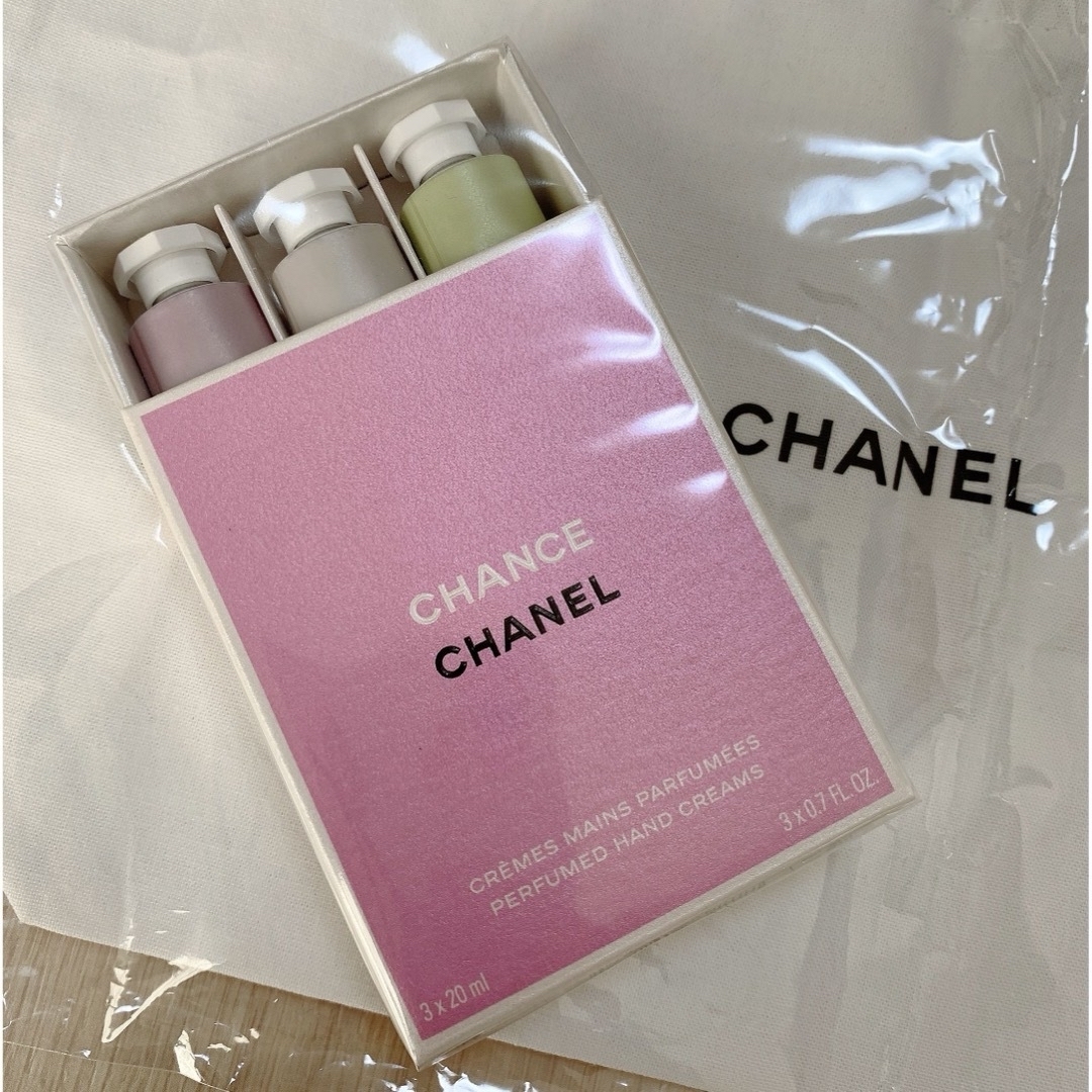 CHANEL(シャネル)の【シャネル】⭐️CHANEL チャンスクレームマン ハンドクリーム ＆ 巾着 コスメ/美容のボディケア(ハンドクリーム)の商品写真