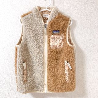 パタゴニア(patagonia)のパタゴニア　ベスト　4T キッズ(ジャケット/上着)