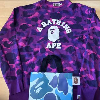 アベイシングエイプ(A BATHING APE)の美品　激レア　a bathing ape  スウェット 2xl パープル(スウェット)