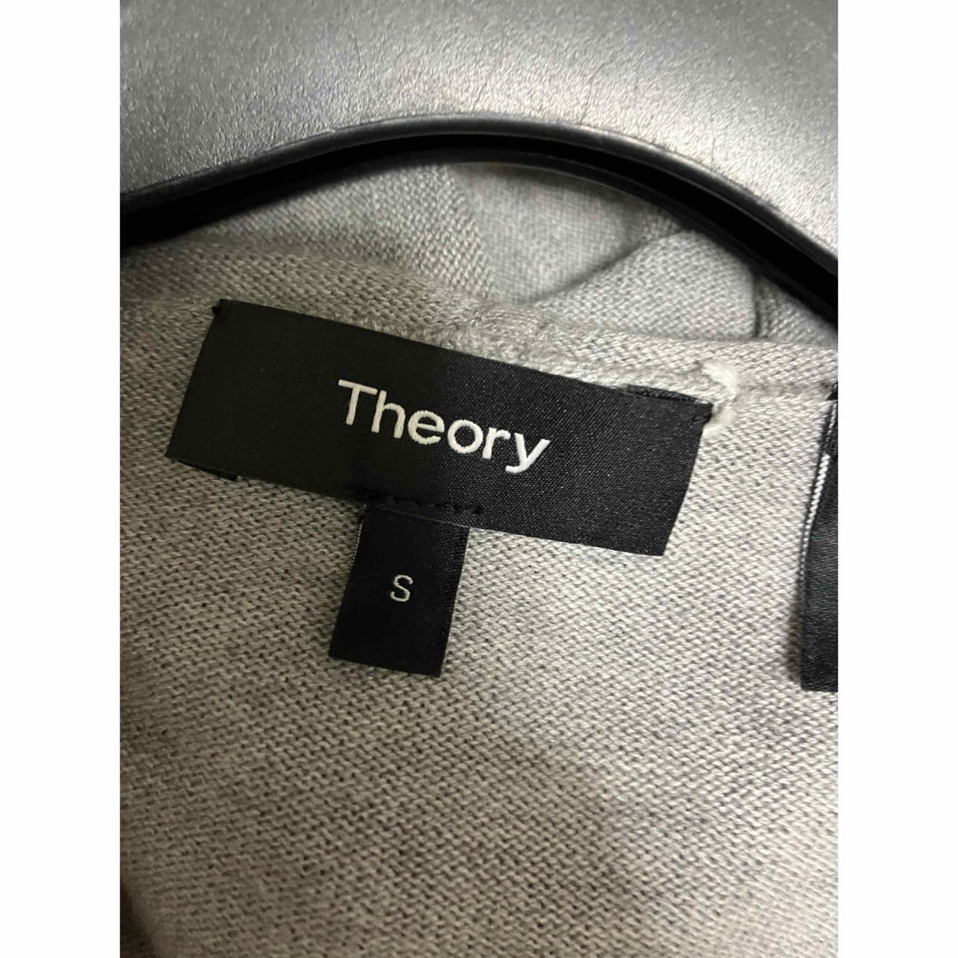 theory(セオリー)の美品　セオリー　ロング　カーディガン　ニット　フード　グレー レディースのトップス(カーディガン)の商品写真