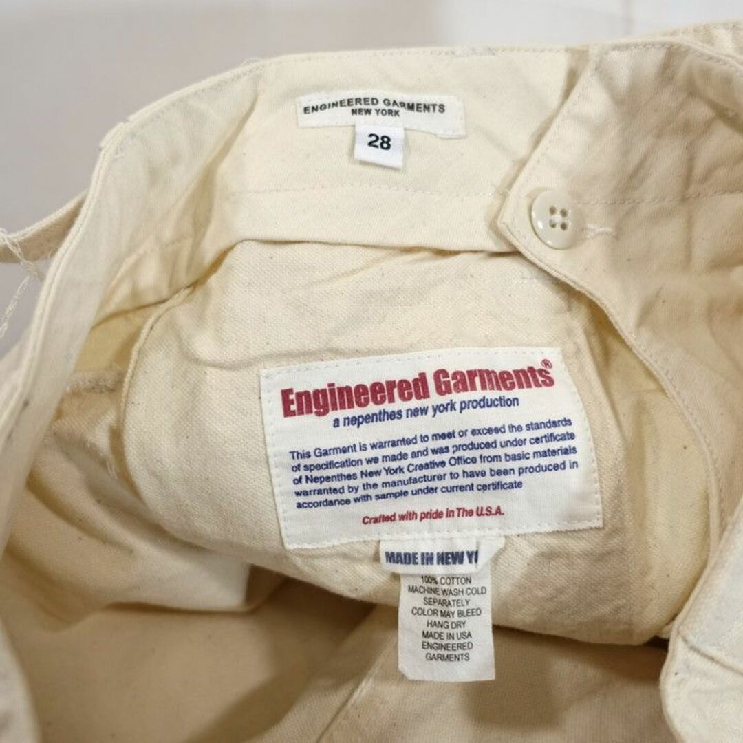 Engineered Garments(エンジニアードガーメンツ)の【りん様専用】エンジニアードガーメンツ　ファティーグパンツ　白ダンガリー メンズのパンツ(ワークパンツ/カーゴパンツ)の商品写真