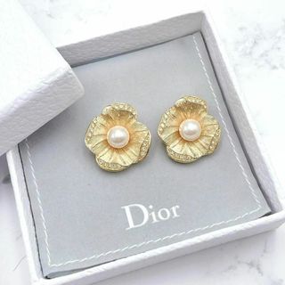 クリスチャンディオール(Christian Dior)の✨美品✨ DIOR パール フラワー イヤリング ヴィンテージ ラインストーン(イヤリング)