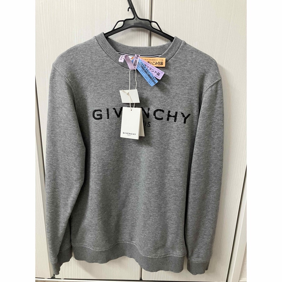 GIVENCHY(ジバンシィ)のGIVENCHY  スウェット トレーナー グレー 12 キッズ/ベビー/マタニティのキッズ服男の子用(90cm~)(Tシャツ/カットソー)の商品写真