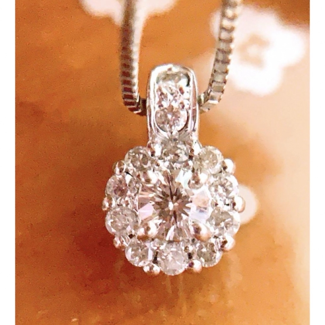 美品❗️QVC✨D0.20CT✨k18WGダイヤモンドネックレス　トップ レディースのアクセサリー(ネックレス)の商品写真