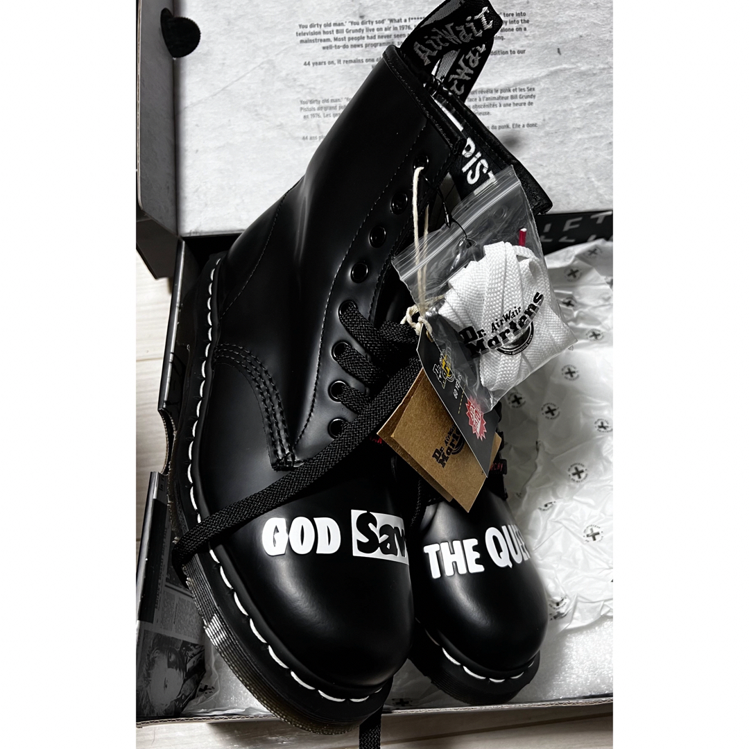 Dr.Martens(ドクターマーチン)の新品Dr.Martens 1460 SEX PISTOLS 8 EYE BOOT メンズの靴/シューズ(ブーツ)の商品写真