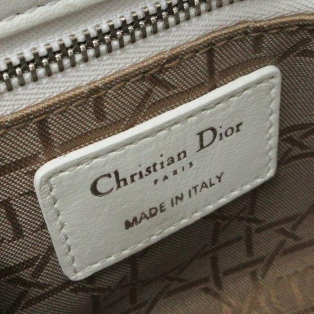 Christian Dior(クリスチャンディオール)のDIOR/ChristianDior(ディオール/クリスチャンディオール) ハンドバッグ レディース レディディオールミニバッグ M0505PCAL_M010 白 ラムスキン  レディースのバッグ(ハンドバッグ)の商品写真