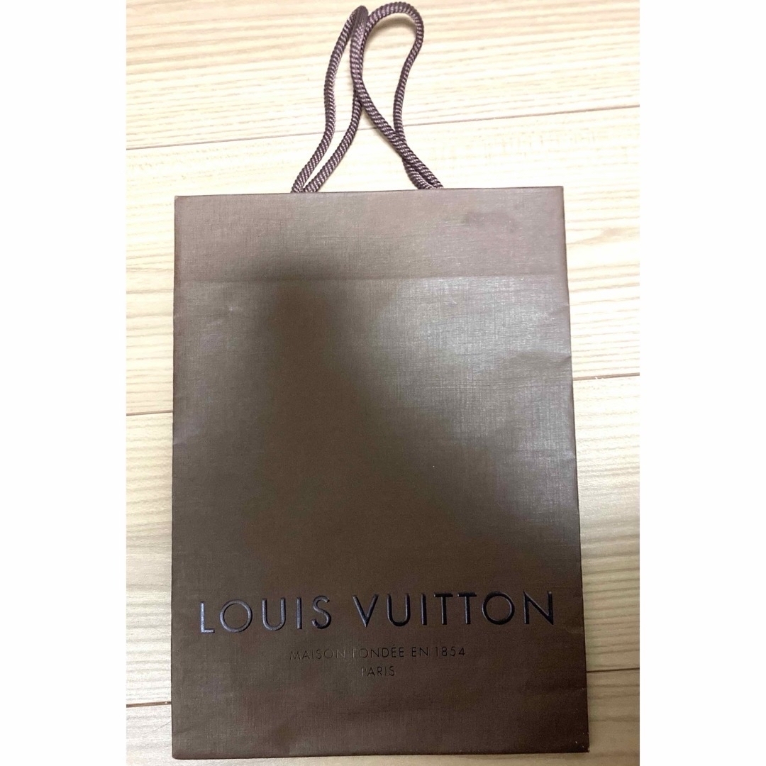 LOUIS VUITTON(ルイヴィトン)のルイヴィトン 紙袋 ショップ袋  送料無料 ネイルシール レディースのバッグ(ショップ袋)の商品写真