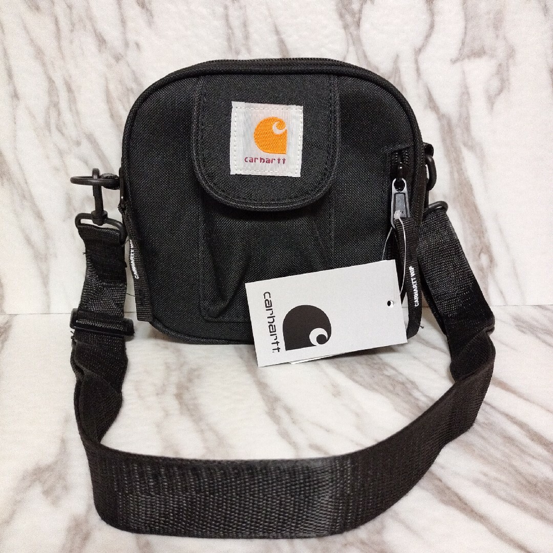 carhartt(カーハート)のg2 Carhartt カーハート バッグ ショルダーバッグ ブラック 黒色 メンズのバッグ(ショルダーバッグ)の商品写真