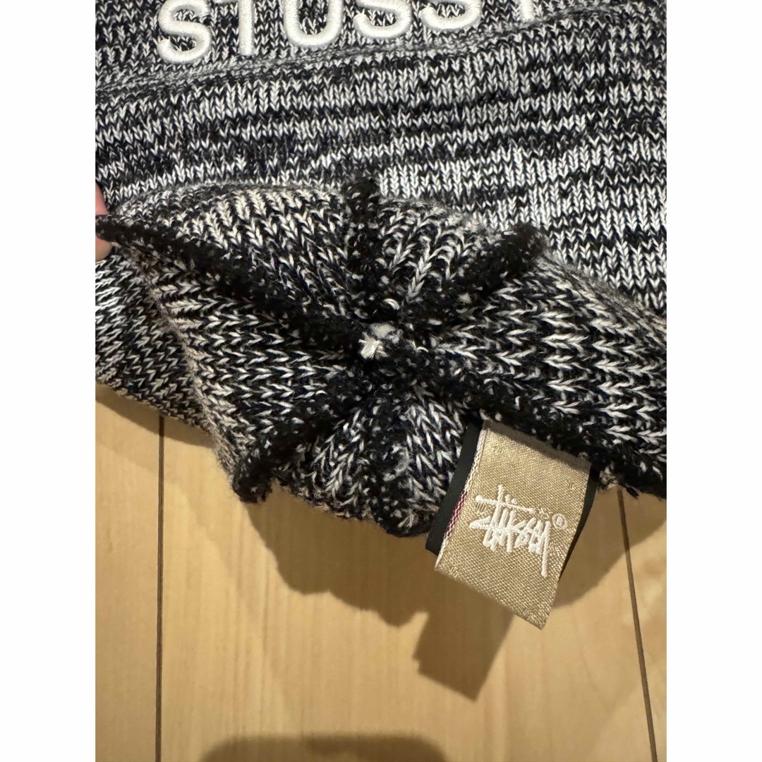 STUSSY(ステューシー)のSTUSSY レディースの帽子(ニット帽/ビーニー)の商品写真