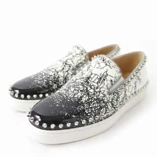 クリスチャンルブタン(Christian Louboutin)の極美品☆クリスチャンルブタン 3190428 ピックボート スパイクスタッズ付 パテントレザー スリッポン/シューズ 黒×白 38 伊製 保存袋付(スリッポン/モカシン)