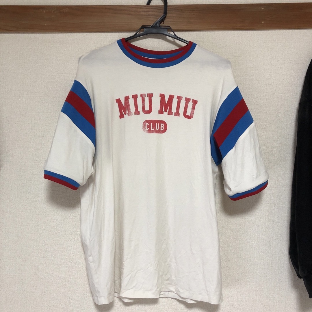 miumiu(ミュウミュウ)のmiumiu 23ss tシャツ レディースのトップス(シャツ/ブラウス(長袖/七分))の商品写真