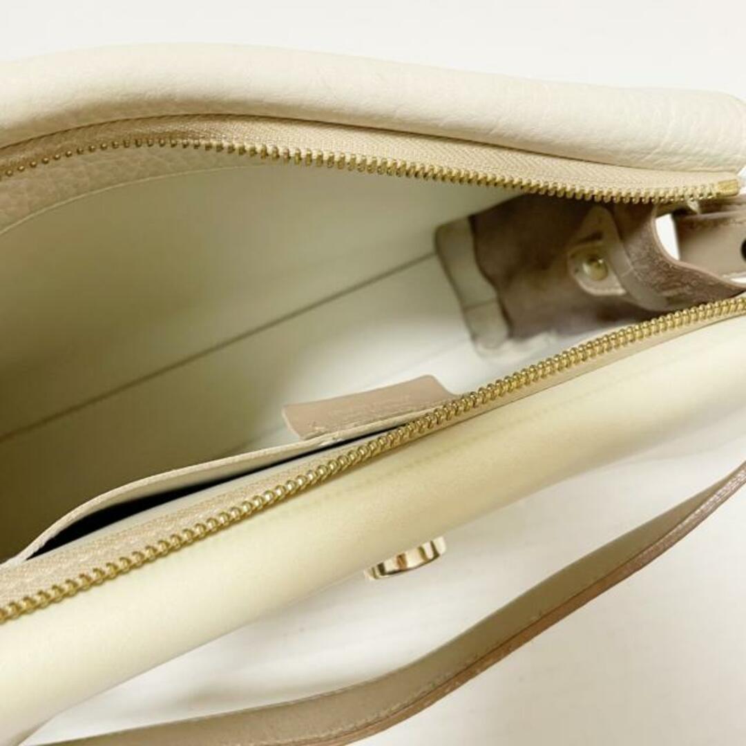 Furla(フルラ)のFURLA(フルラ) ハンドバッグ - 白 レザー レディースのバッグ(ハンドバッグ)の商品写真