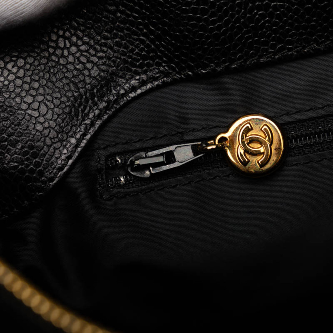 CHANEL - シャネル ココマーク チェーン トートバッグ キャビア CHANEL - シャネル ココマーク チェーン トートバッグ キャビア