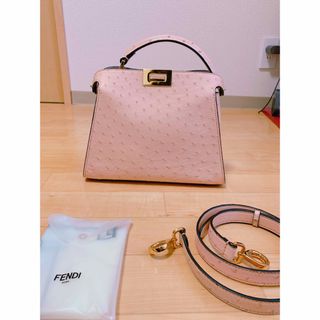 フェンディ(FENDI)のFEILER ピーカブー オーストリッチ(ハンドバッグ)