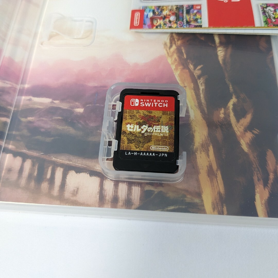 Nintendo Switch(ニンテンドースイッチ)のゼルダの伝説 ブレス オブ ザ ワイルド エンタメ/ホビーのゲームソフト/ゲーム機本体(家庭用ゲームソフト)の商品写真