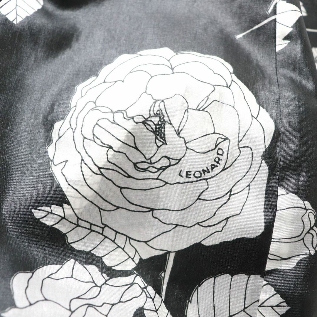 LEONARD(レオナール)の極美品★LEONARD FASHION レオナール ファッション 花柄 シェルボタン付 比翼仕立て スプリングコート レディース 黒×白 9AR 日本製 h07-st30324-961 レディースのジャケット/アウター(スプリングコート)の商品写真