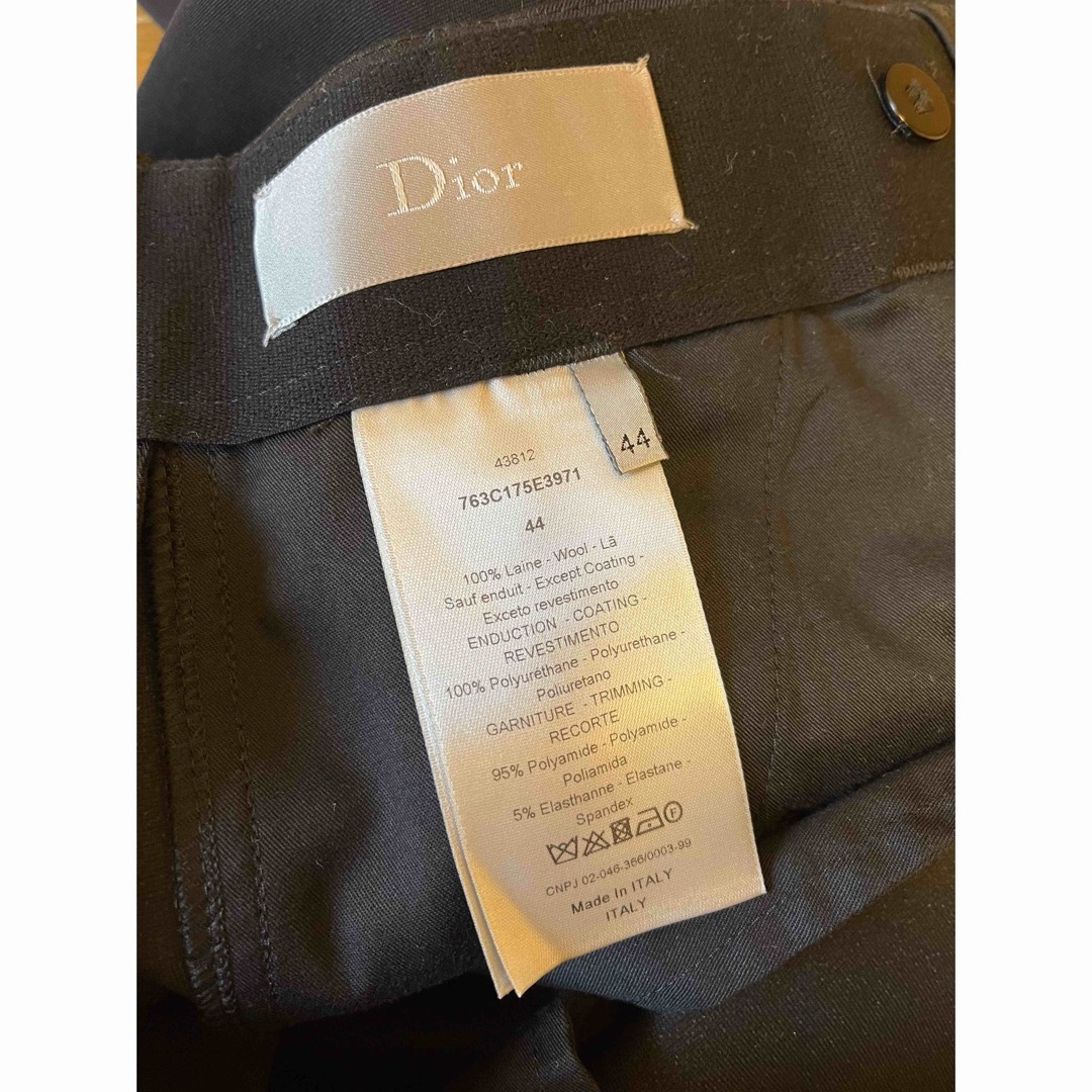 DIOR HOMME(ディオールオム)の正規 Dior Homme ディオールオム トリミング カーゴ クロップドパンツ メンズのパンツ(ワークパンツ/カーゴパンツ)の商品写真