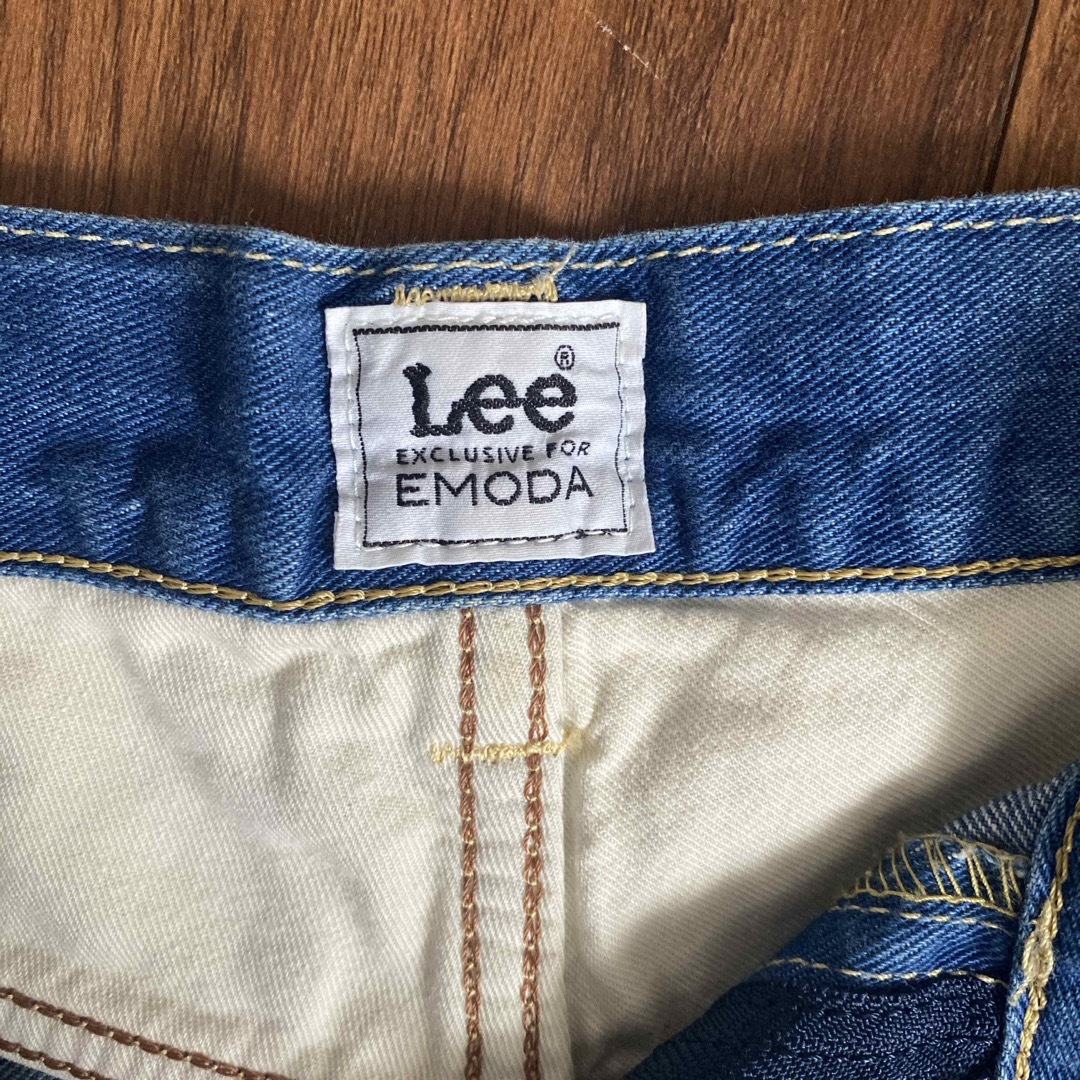 EMODA(エモダ)のEMODA Lee デニムショートパンツ レディースのパンツ(ショートパンツ)の商品写真