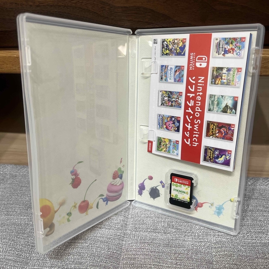 Nintendo Switch(ニンテンドースイッチ)のリナ様専用　　　ピクミン4 エンタメ/ホビーのゲームソフト/ゲーム機本体(家庭用ゲームソフト)の商品写真