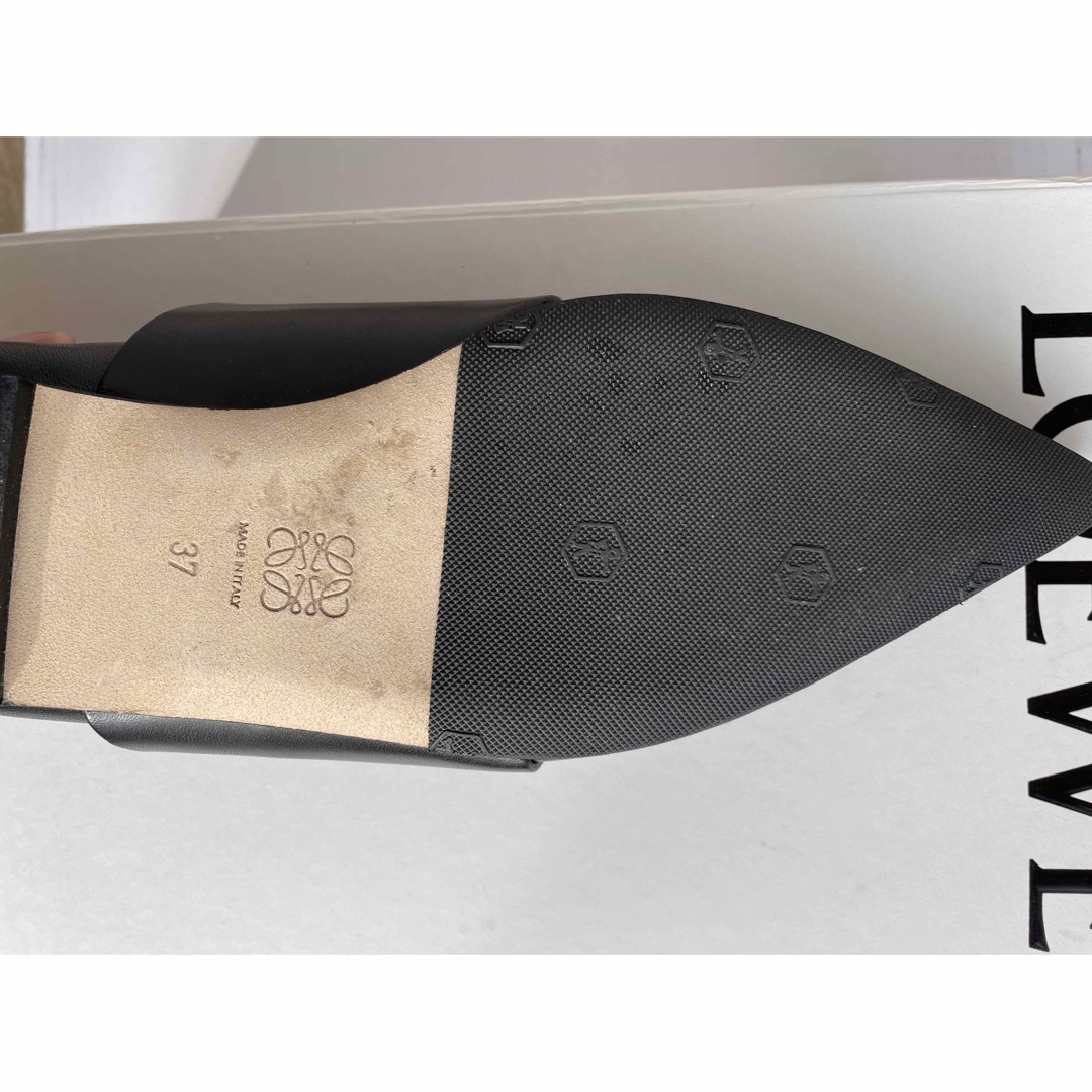 LOEWE(ロエベ)のLOEWE 37 アナグラムフラットシューズ　本革　黒 レディースの靴/シューズ(ローファー/革靴)の商品写真