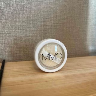 エムアイエムシー(MiMC)のMIMC ミネラルリップパウダー　01 ルーセント(その他)