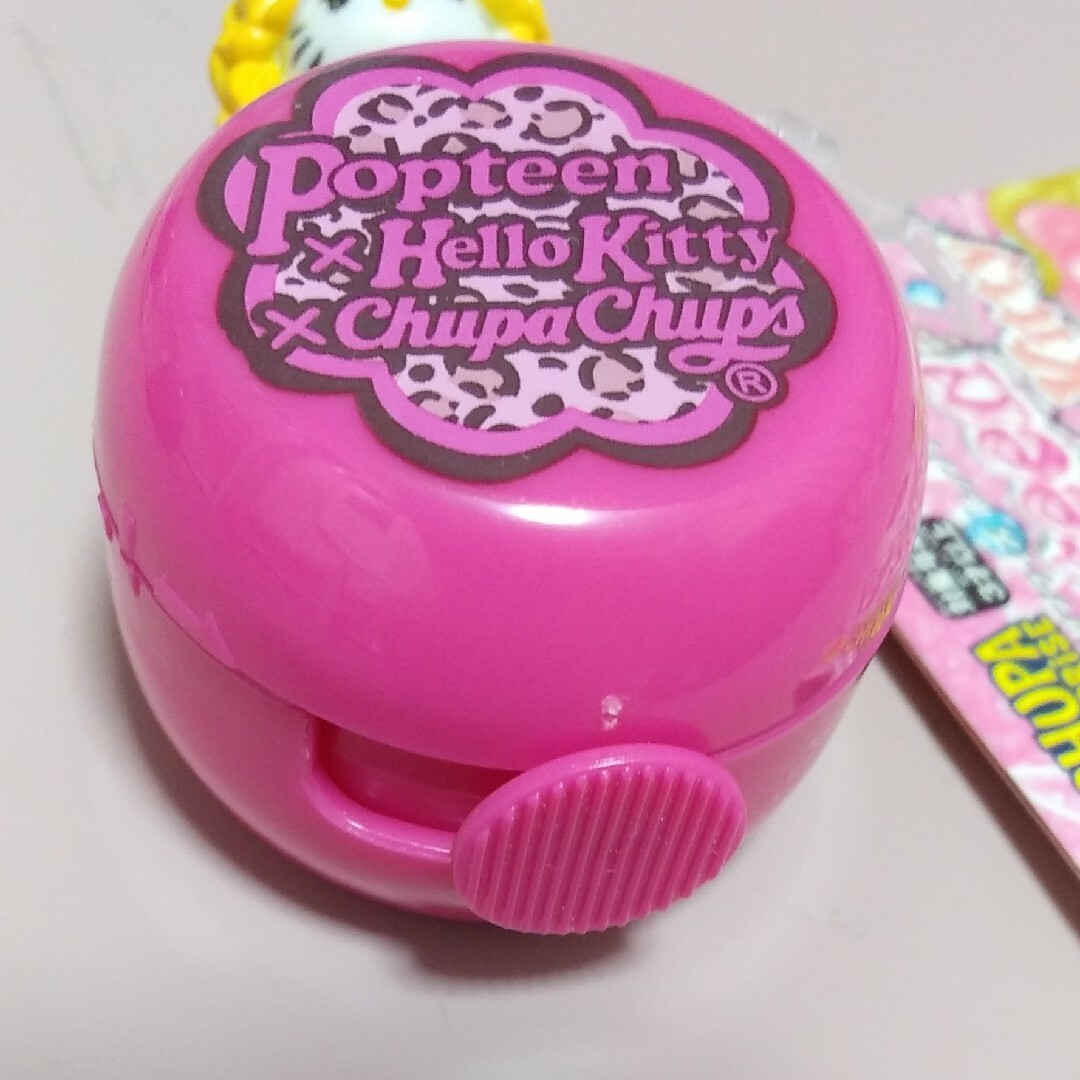ハローキティ CHUPA CHUPSコラボPOPTEEN+HELLO KITTYの通販 by ハローキティ CHUPA CHUPSコラボPOPTEEN+HELLO KITTYの通販 by