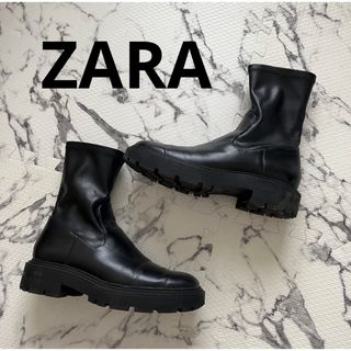 靴/シューズZARA リアルレザー ショートブーツ 36 - ブーツ