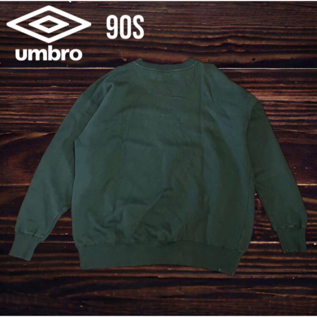 UMBRO(アンブロ)のレア　90s アンブロ　スウェット　フェード　常田大希　ワンポイントロゴ　深緑 メンズのトップス(スウェット)の商品写真