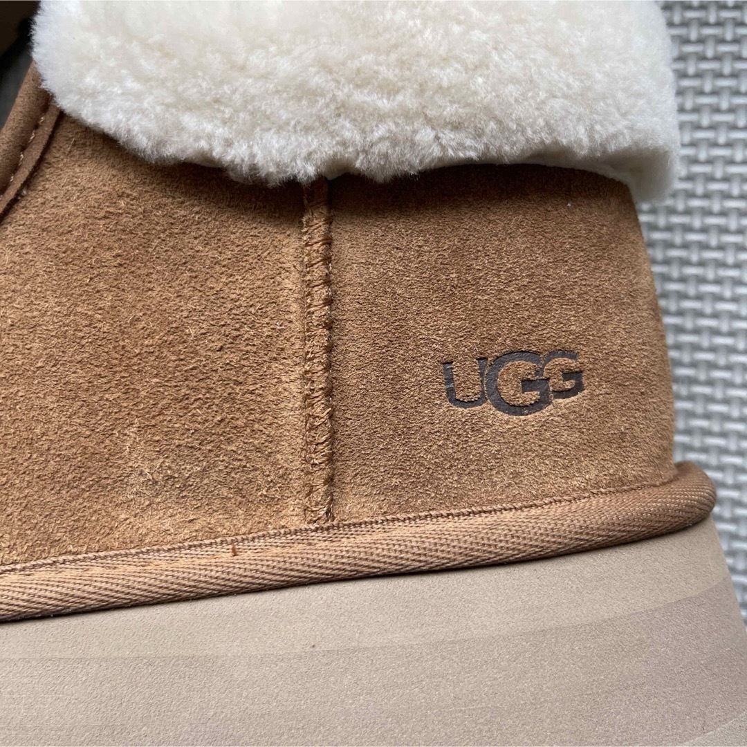 UGG(アグ)のUGGアグ ファンケット　ブーツ　厚底ブーツ　25㎝ レディースの靴/シューズ(ブーツ)の商品写真