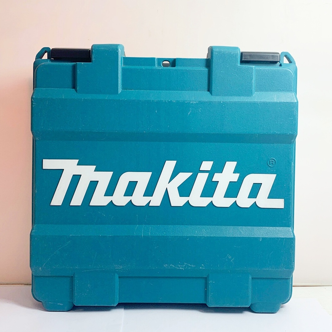 Makita(マキタ)の♭♭MAKITA マキタ 10mm 充電式アングルドリル　充電器・ケース付 DA330D ブルー インテリア/住まい/日用品のインテリア/住まい/日用品 その他(その他)の商品写真
