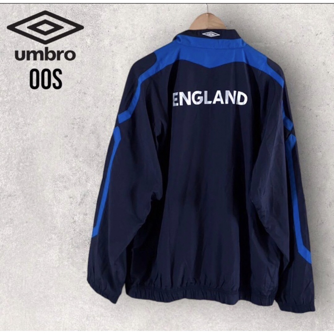 UMBRO(アンブロ)の00s UMBRO イングランド　ナイロンジャケット　オーバーサイズ　レア メンズのジャケット/アウター(ナイロンジャケット)の商品写真