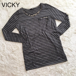 ビッキー(VICKY)のVICKY ビジューボーダーロンT(Tシャツ(長袖/七分))