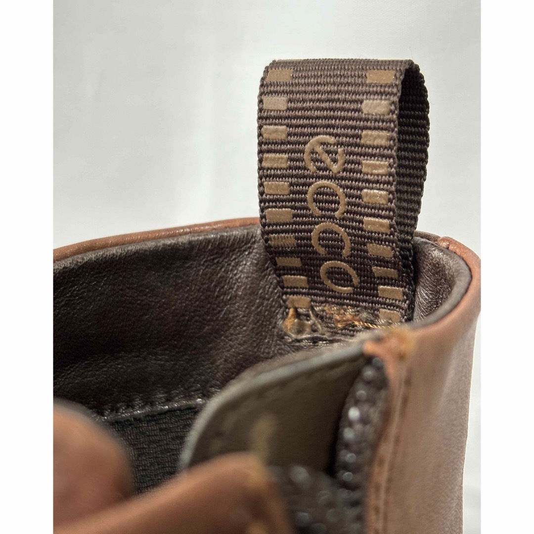 ECCO(エコー)の美品❣️ecco 防水　ゴアテックス　レースアップ　茶色　ブーツ　24.5cm レディースの靴/シューズ(ブーツ)の商品写真