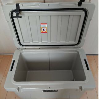 チル(ccilu)の【いの様専用】ハードクーラーボックス 45QT 【アンプラグドキャンプ】(その他)