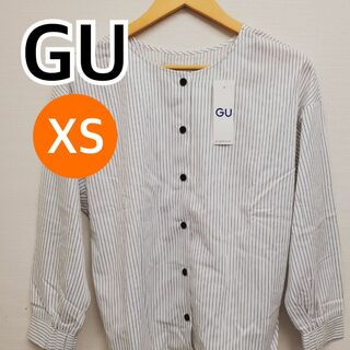 ジーユー(GU)の【新品】GU ジーユー シャツ ブラウス ストライプ柄  XSサイズ【CT56】(Tシャツ(長袖/七分))