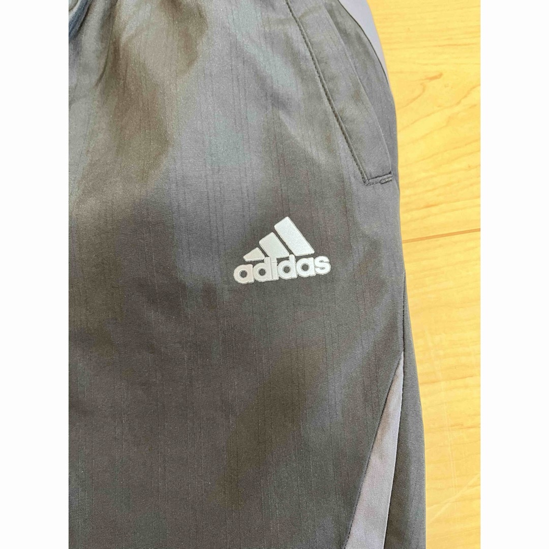 adidas(アディダス)のadidas アディダス ジャージ ズボン キッズ 140 キッズ/ベビー/マタニティのキッズ服男の子用(90cm~)(パンツ/スパッツ)の商品写真