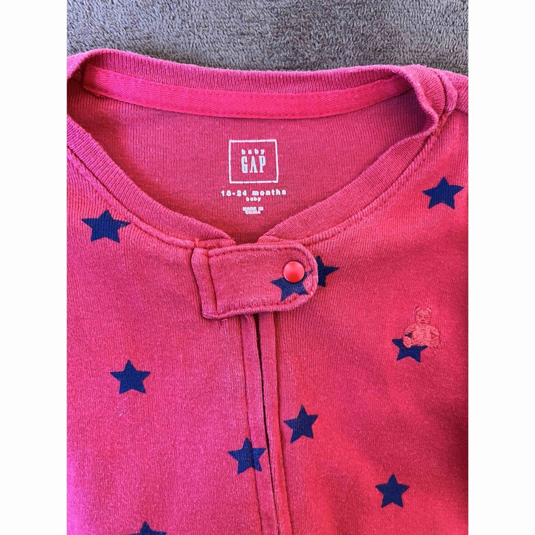 babyGAP(ベビーギャップ)のbaby Gap ベビーギャップ 前開き ロンパース 星柄 90 キッズ/ベビー/マタニティのキッズ服男の子用(90cm~)(その他)の商品写真