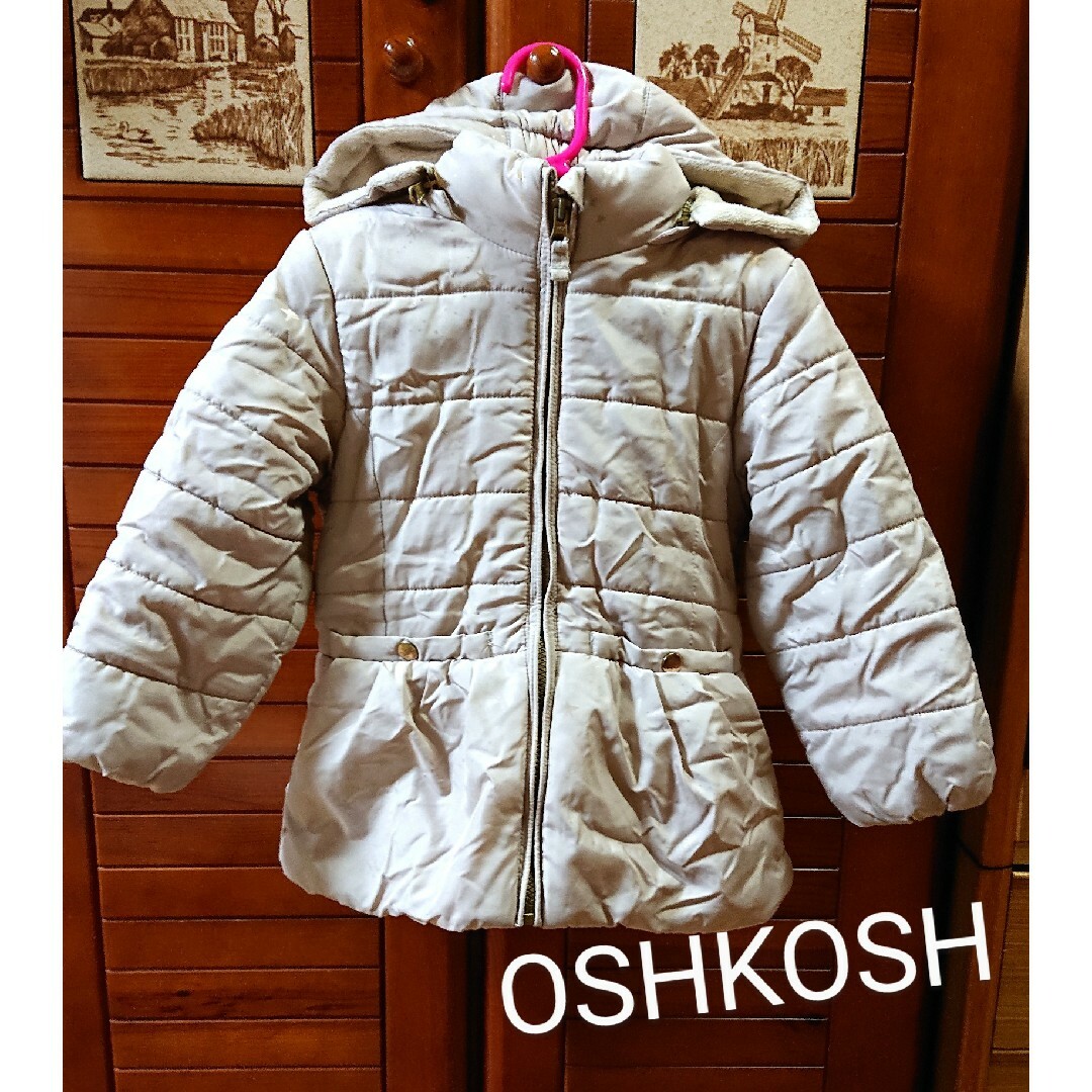 OshKosh(オシュコシュ)のオシュコシュビゴッシュ110cm 女の子アウター ジャケット 中綿コート 上着 キッズ/ベビー/マタニティのキッズ服女の子用(90cm~)(ジャケット/上着)の商品写真