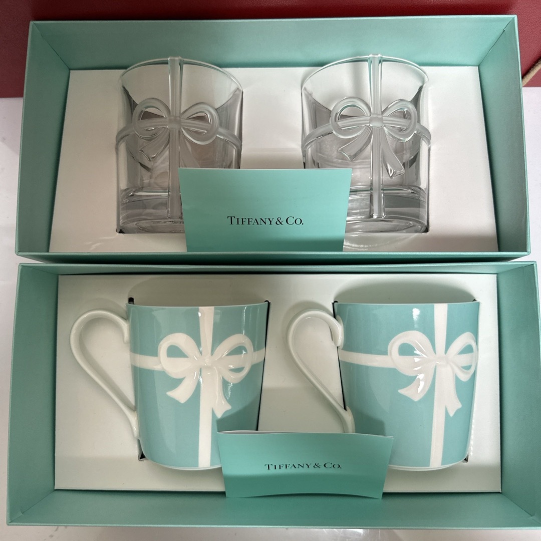 Tiffany & Co.(ティファニー)のティファニー　リボン　マグカップ　4客　新品 インテリア/住まい/日用品のキッチン/食器(食器)の商品写真