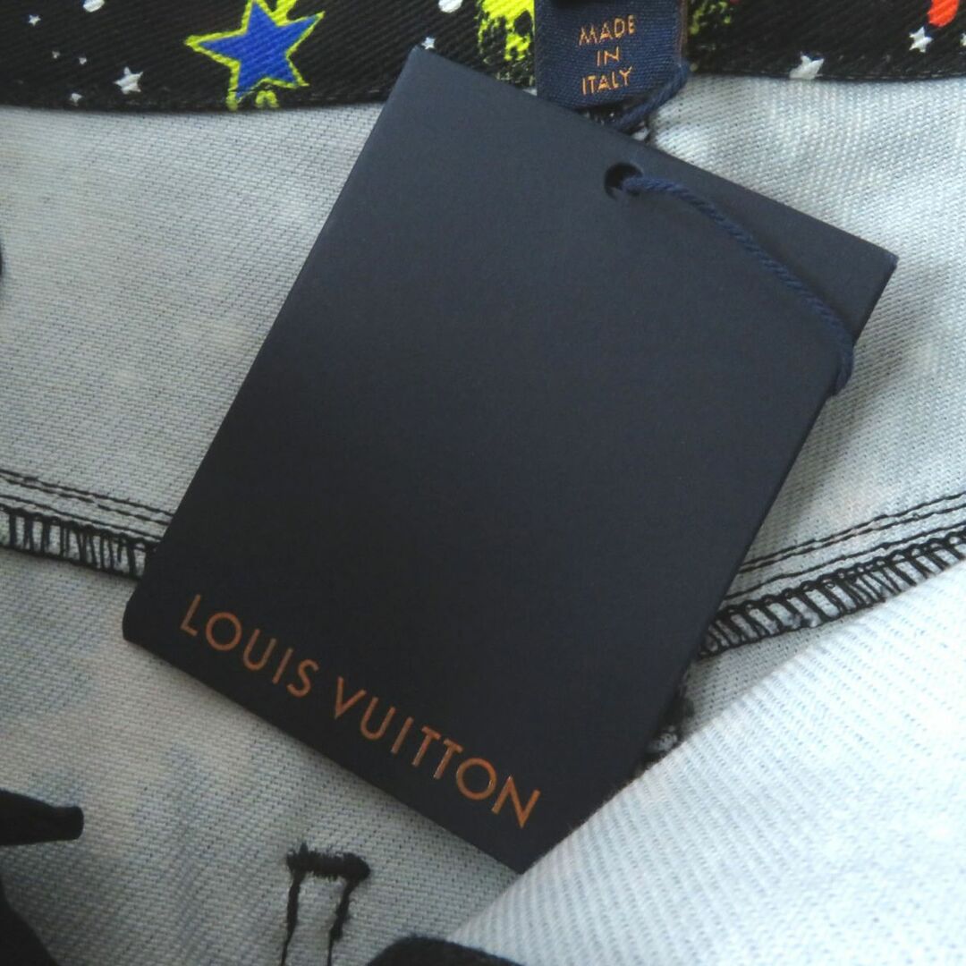 LOUIS VUITTON(ルイヴィトン)の未使用◎正規品 21SS 伊製 LOUIS VUITTON ルイヴィトン レディース ゲームオン ギャラクシー プリント デニムパンツ 黒×マルチ 36 タグ付 レディースのパンツ(デニム/ジーンズ)の商品写真